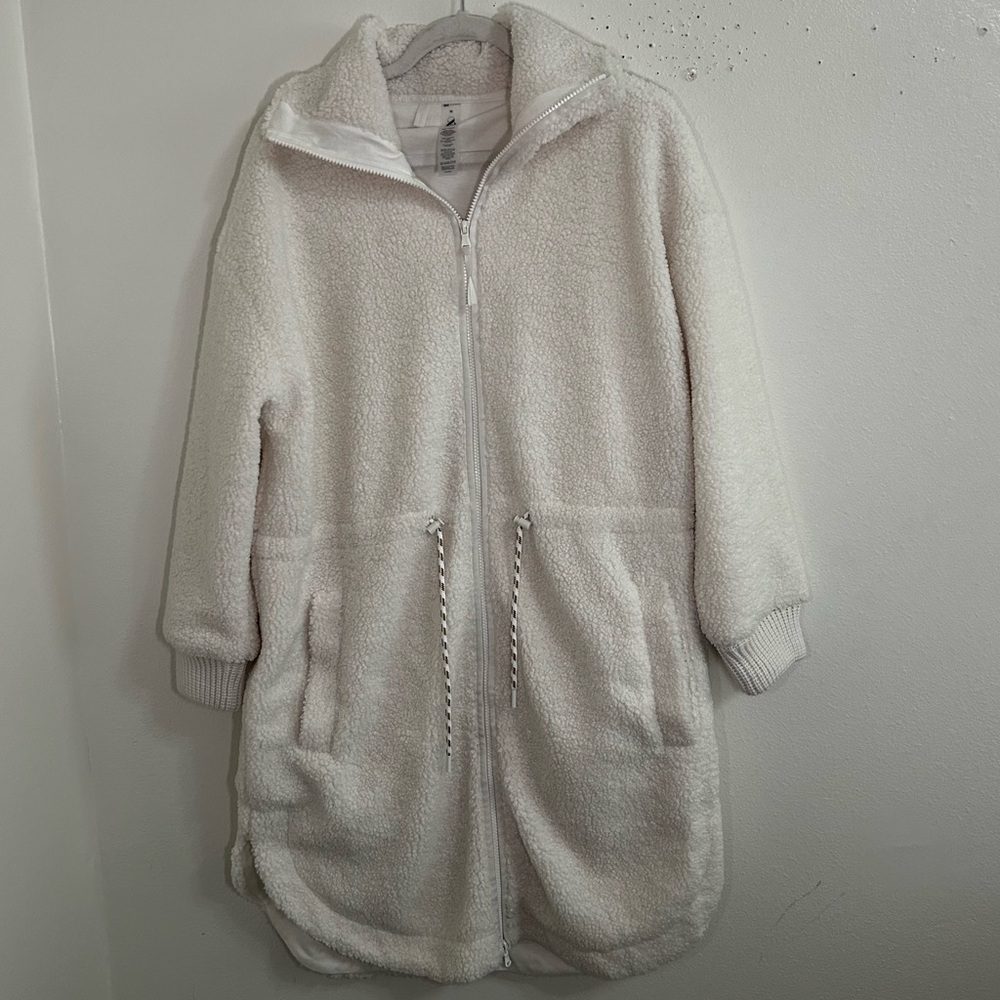 Lou & Grey White Sherpa tie waist long jacket
